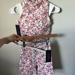 NWT ASTORIA  Floral Pink SET #5
